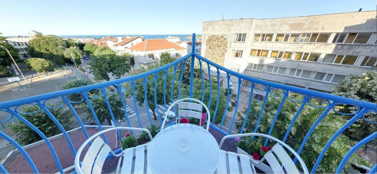 Family Hotel Four Seasons Царево Екстер'єр фото